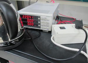 手機電腦充電器留在插座上是否耗電？電線電纜的作用與安全使用