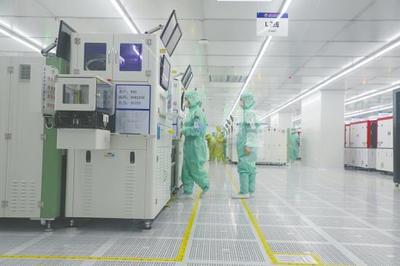 雙橋經開區經發局 加快特色產業高地培育，光電設備產業助推大足工業經濟“主戰場”建設